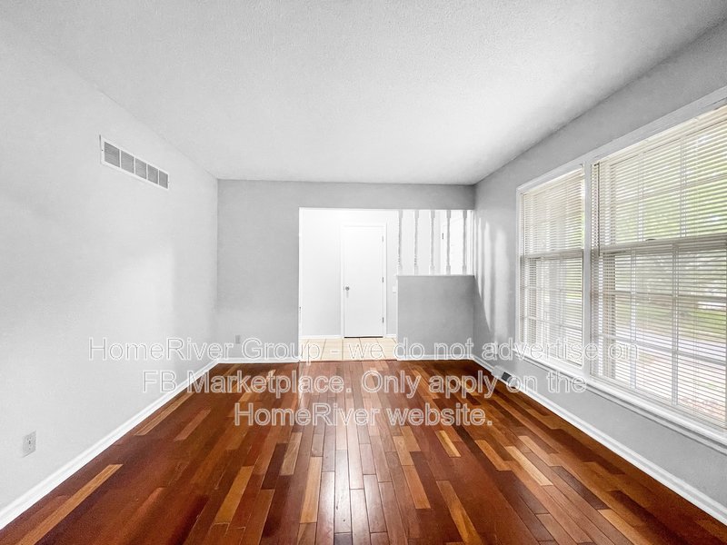 Coming Soon | Pets Welcome | Fridge Included | Fireplace property image