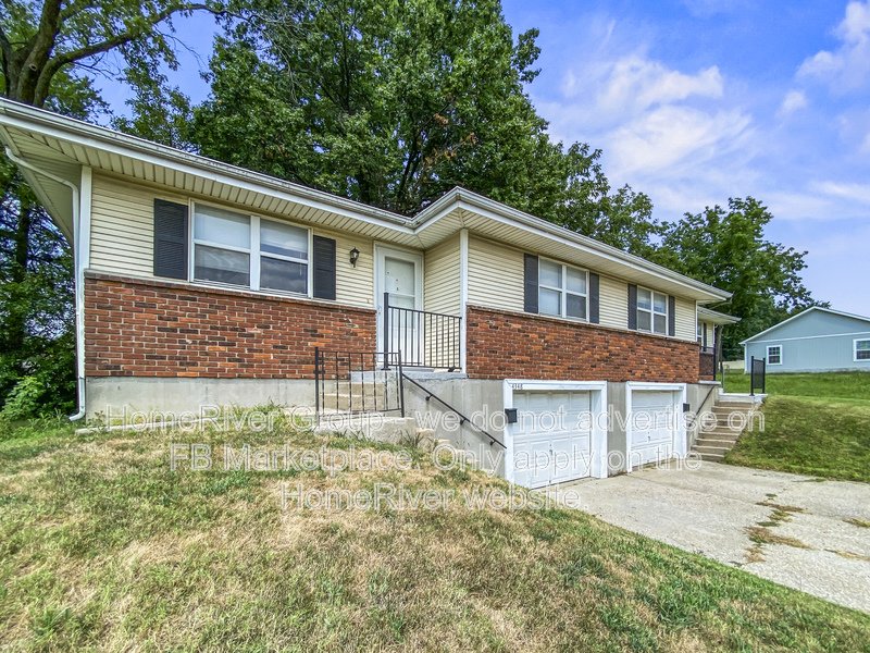 2 Bedroom Raised Ranch Duplex-Ready Now! property image