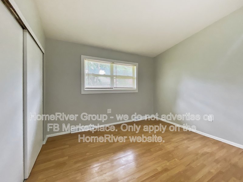 Available Now| Pets Welcome | Fridge Included property image