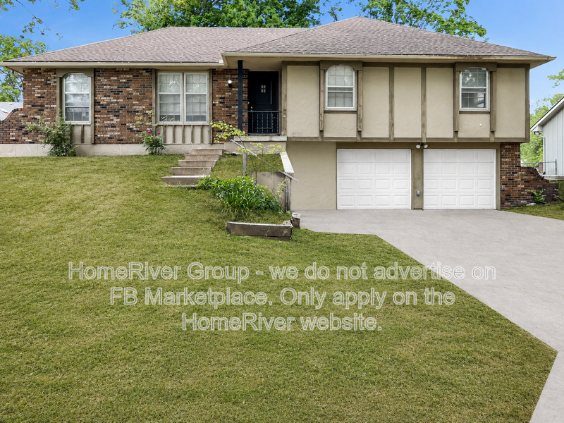 Coming Soon | Pets Welcome | Fridge Included | Fireplace property image