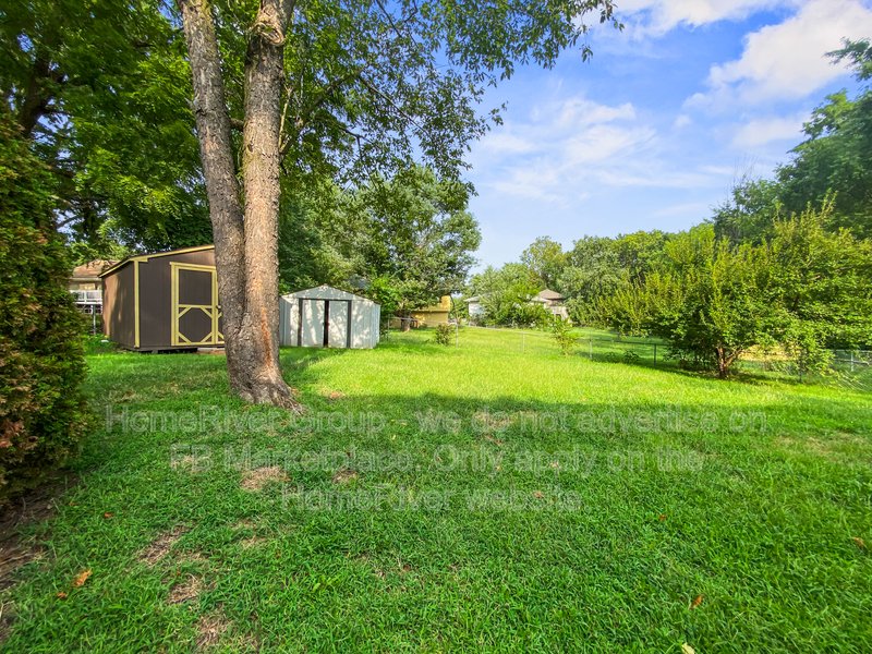 Available Now | Pets Welcome | Fridge Included property image