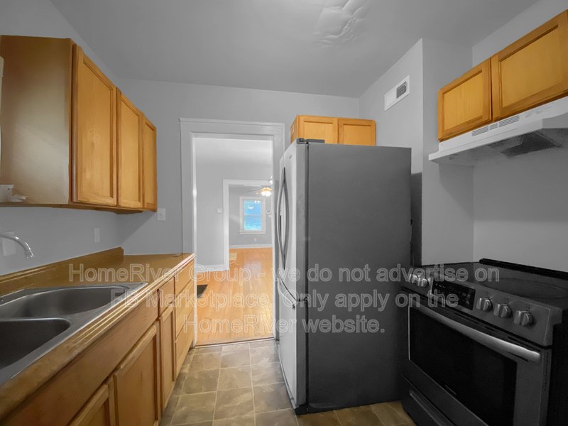Adorable 3bdrm/2 full bath Bungalow-Move In Now property image