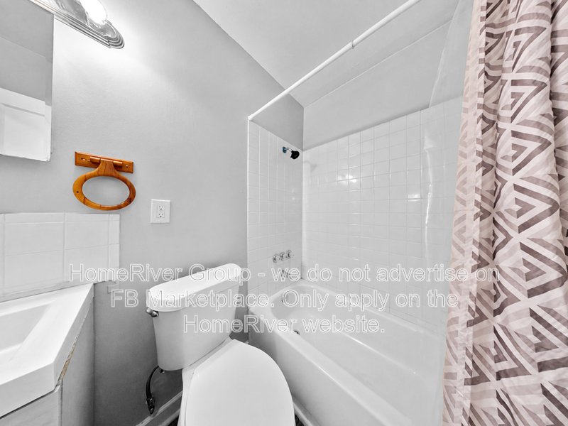 Adorable 3bdrm/2 full bath Bungalow-Move In Now property image