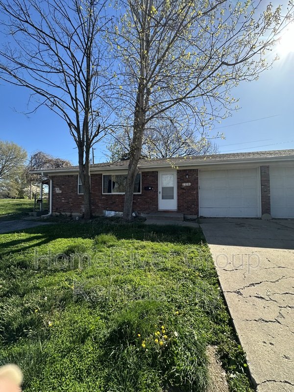 2328 S Grand Ave Unit A Independence, MO 640551126 Home River Kansas